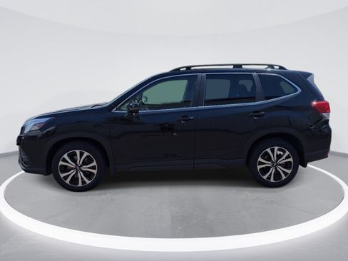 Used 2023 Subaru Forester Limited AWD/4WD image 4