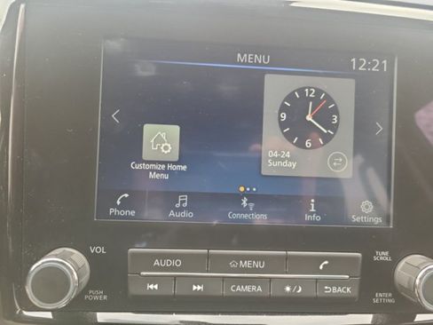 Used 2022 Nissan Frontier SV w/ Technology Package AWD/4WD image 16