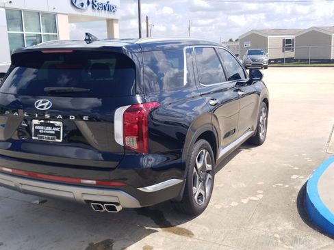 Used 2025 Hyundai Palisade Limited image 7