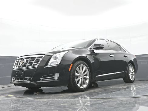 Used 2014 Cadillac XTS Luxury w/ Driver Awareness Package FWD image 42