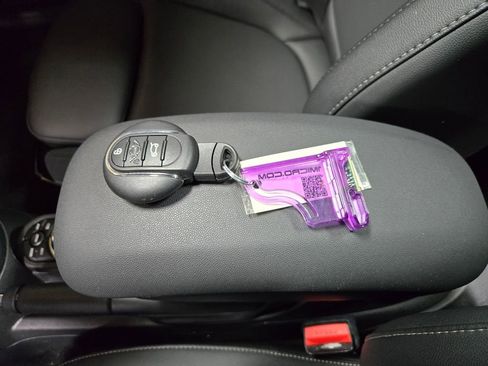 Used 2023 MINI Cooper S image 30