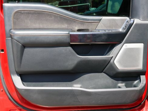 Used 2021 Ford F150 Platinum w/ Equipment Group 701A High AWD/4WD image 4