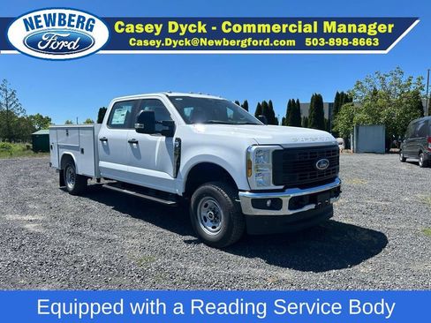 New 2026 Ford F250 XL w/ XL Chrome Package AWD/4WD image 4