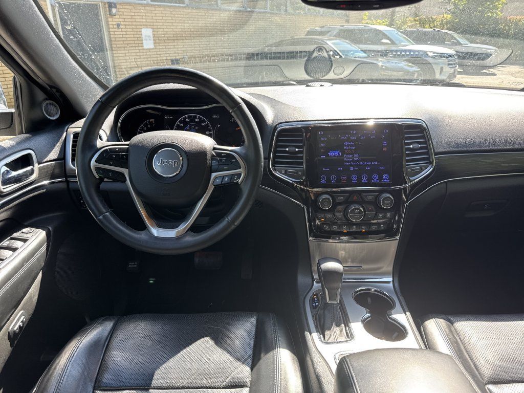 Used 2019 Jeep Grand Cherokee Limited w/ Luxury Group II AWD/4WD image 14
