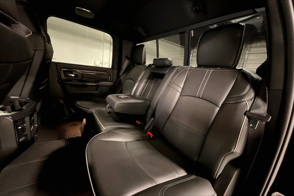 Used 2024 RAM 2500 Limited AWD/4WD image 32