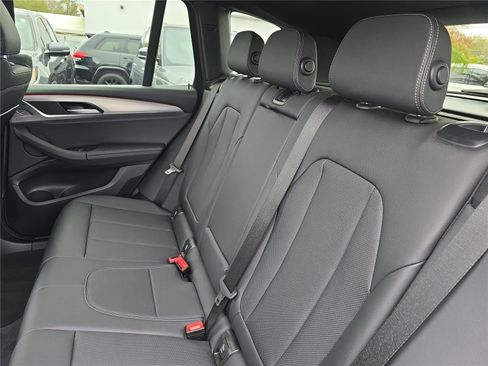 Used 2024 BMW X3 sDrive30i w/ Convenience Package w/ZPA image 11