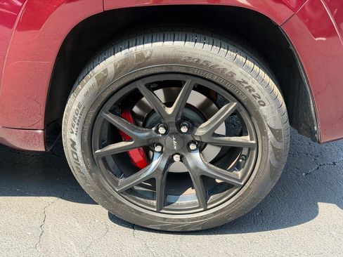 Used 2018 Jeep Grand Cherokee SRT w/ Trailer Tow Group IV AWD/4WD image 7