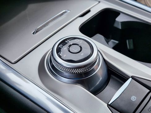 Certified 2022 Ford Explorer XLT w/ Equipment Group 202A image 28