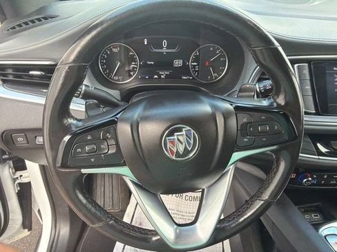 Used 2022 Buick Enclave Premium AWD/4WD image 17