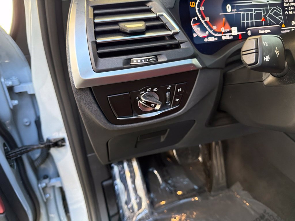 Used 2023 BMW X3 sDrive30i w/ M Sport Package RWD image 44