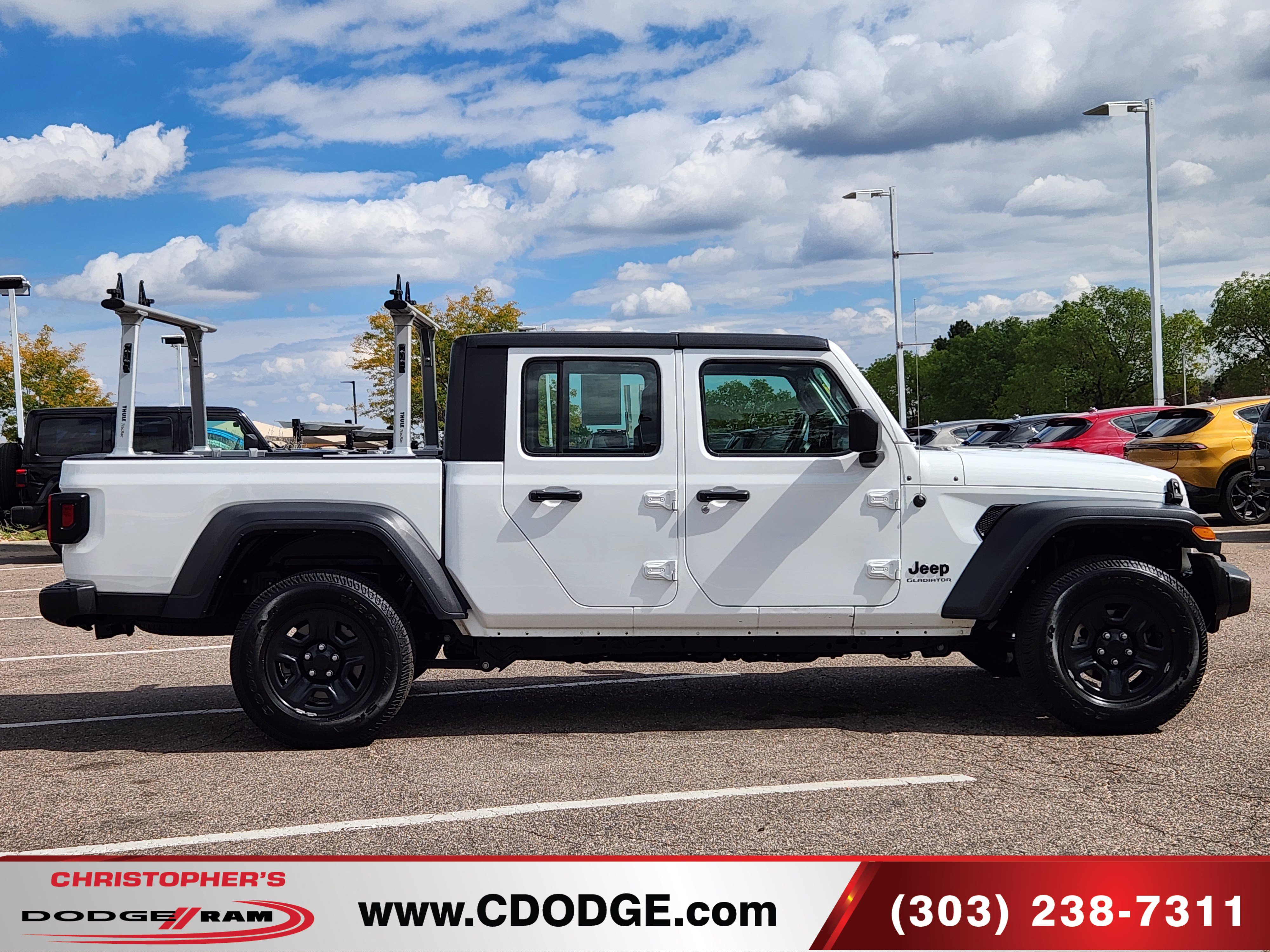 Used 2022 Jeep Gladiator Sport w/ Trailer Tow Package AWD/4WD image 2