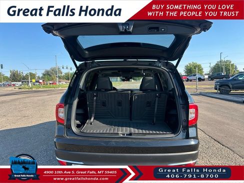 Used 2022 Honda Pilot Touring image 7