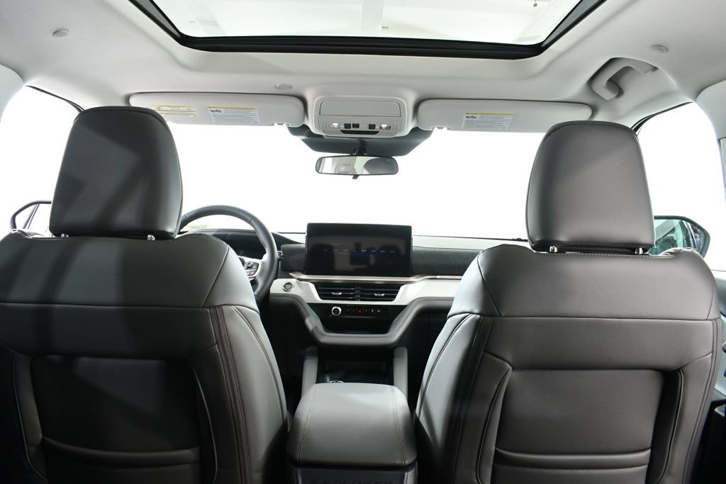 New 2026 Ford Explorer Active w/ Active Comfort Package AWD/4WD image 17