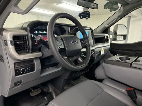 Used 2024 Ford F350 XL RWD image 10