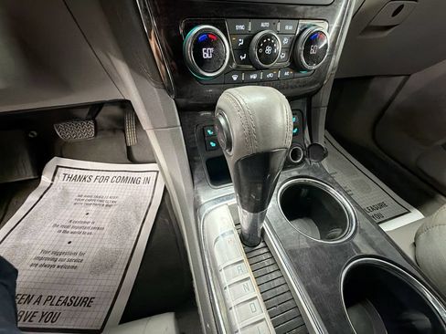 Used 2017 Buick Enclave Leather FWD image 15