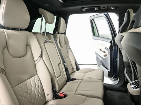 New 2026 Volvo XC90 B6 Plus w/ Protection Package Premier image 23