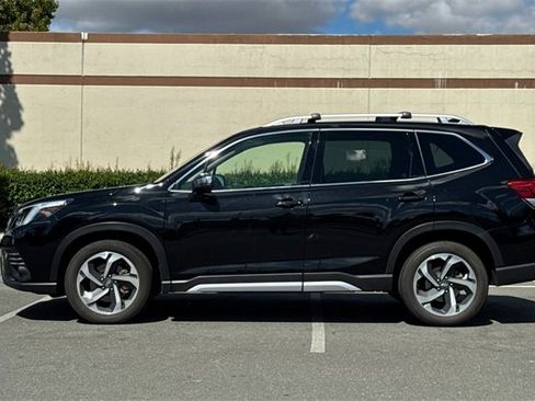 Used 2022 Subaru Forester Touring w/ Popular Package #3 image 7