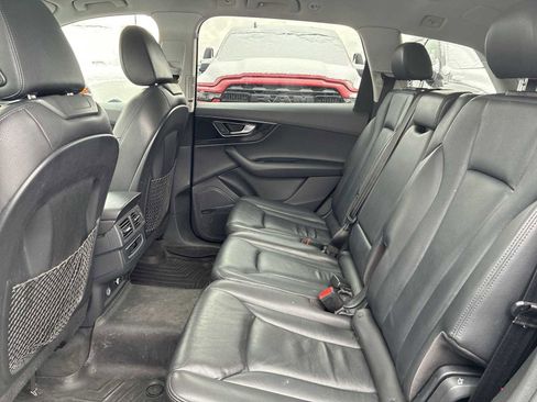 Used 2019 Audi Q7 3.0T Premium Plus AWD/4WD image 25