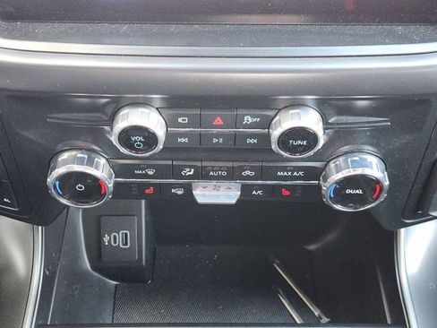 Used 2025 Ford F150 Tremor w/ Tow/Haul Package image 17