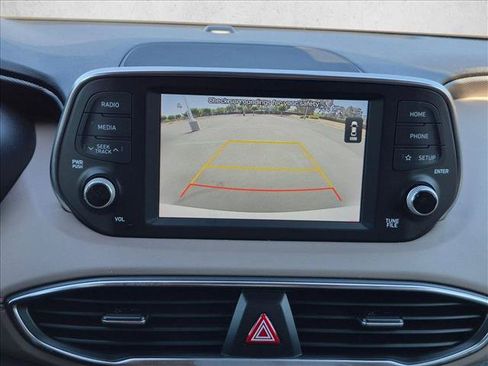 Used 2019 Hyundai Santa Fe SEL FWD image 14