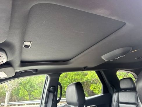 Used 2024 Dodge Durango GT AWD/4WD image 12