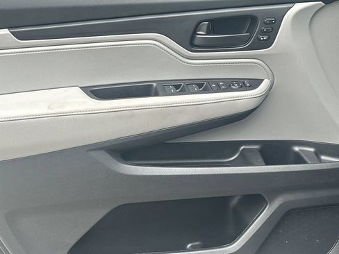 Used 2021 Honda Odyssey EX-L image 10