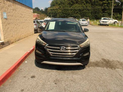 Used 2018 Hyundai Tucson Limited w/ Cargo Package FWD image 2