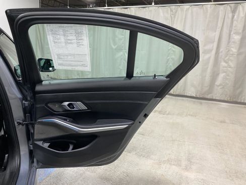 Used 2023 BMW 330i xDrive Sedan w/ Premium Package image 24