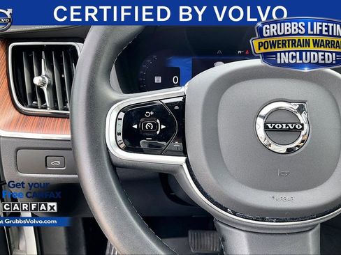 Used 2023 Volvo XC60 B5 Ultimate w/ Climate Package AWD/4WD image 25