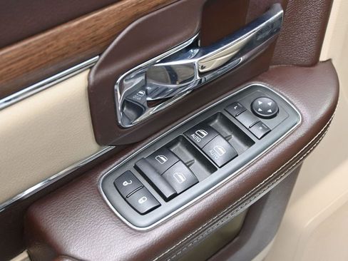 Used 2013 RAM 2500 Laramie w/ Convenience Group image 13