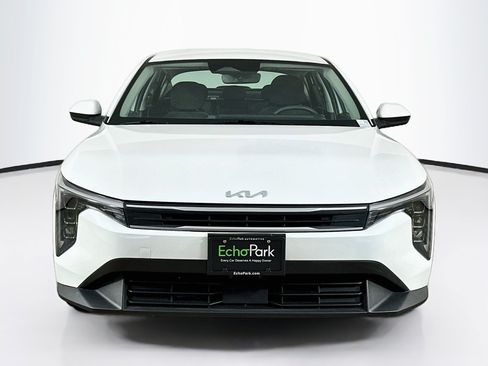Used 2025 Kia K4 FWD image 2
