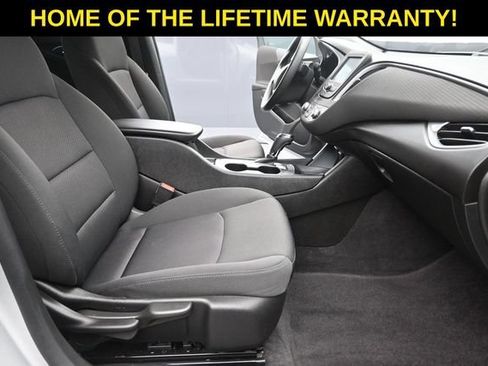 Used 2018 Chevrolet Malibu LS FWD image 33