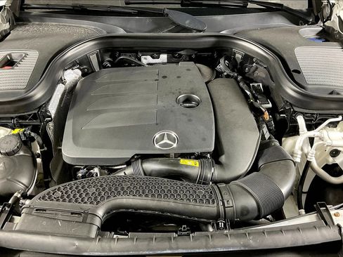 Used 2020 Mercedes-Benz GLC 300 image 10
