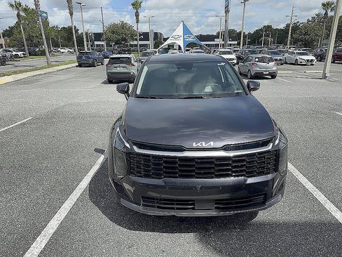 Used 2026 Kia Sportage EX FWD image 54