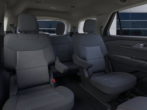 New 2026 Ford Explorer Active AWD/4WD image 14