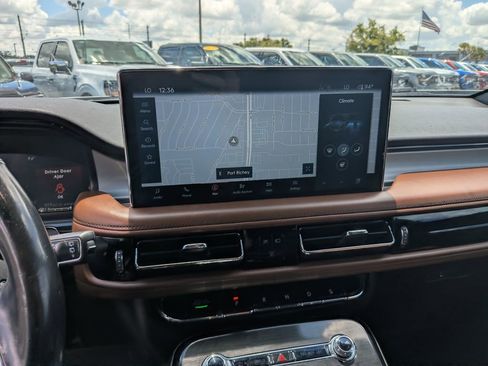 Used 2021 Lincoln Nautilus Reserve w/ Equipment Group 201A AWD/4WD image 23
