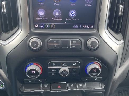 Used 2022 Chevrolet Silverado 2500 LT w/ Convenience Package image 17