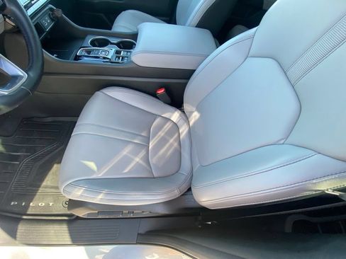 Used 2023 Honda Pilot Touring image 24