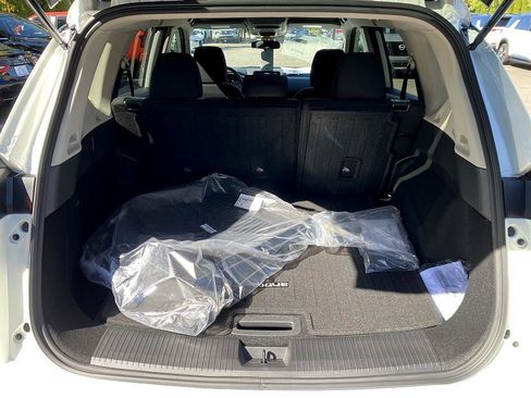 New 2026 Nissan Rogue S image 23