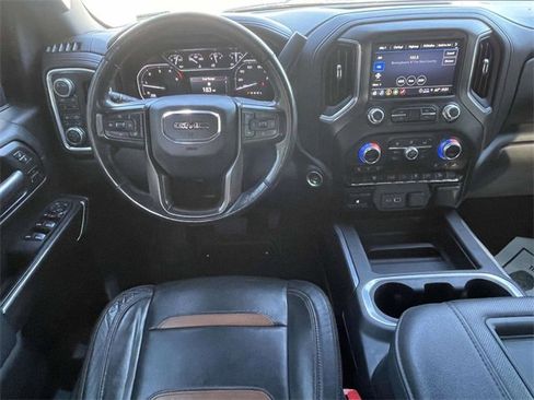 Used 2022 GMC Sierra 2500 AT4 w/ Gooseneck/5TH Wheel Package image 6