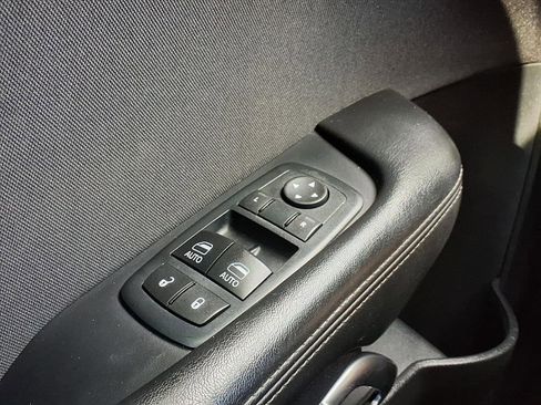 Used 2017 Dodge Challenger R/T w/ Blacktop Package image 34