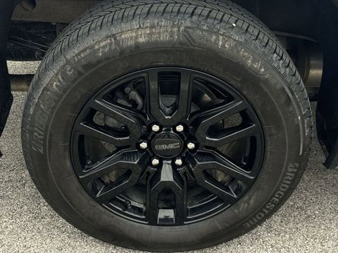 Used 2024 GMC Sierra 1500 Elevation w/ Elevation Premium Package image 34