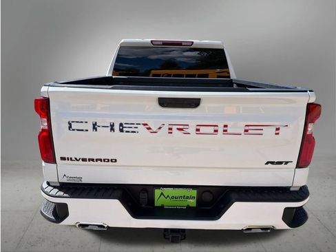 Used 2023 Chevrolet Silverado 1500 RST w/ Redline Edition AWD/4WD image 4