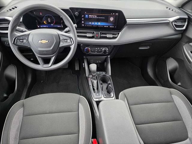 Used 2024 Chevrolet TrailBlazer LT AWD/4WD image 18