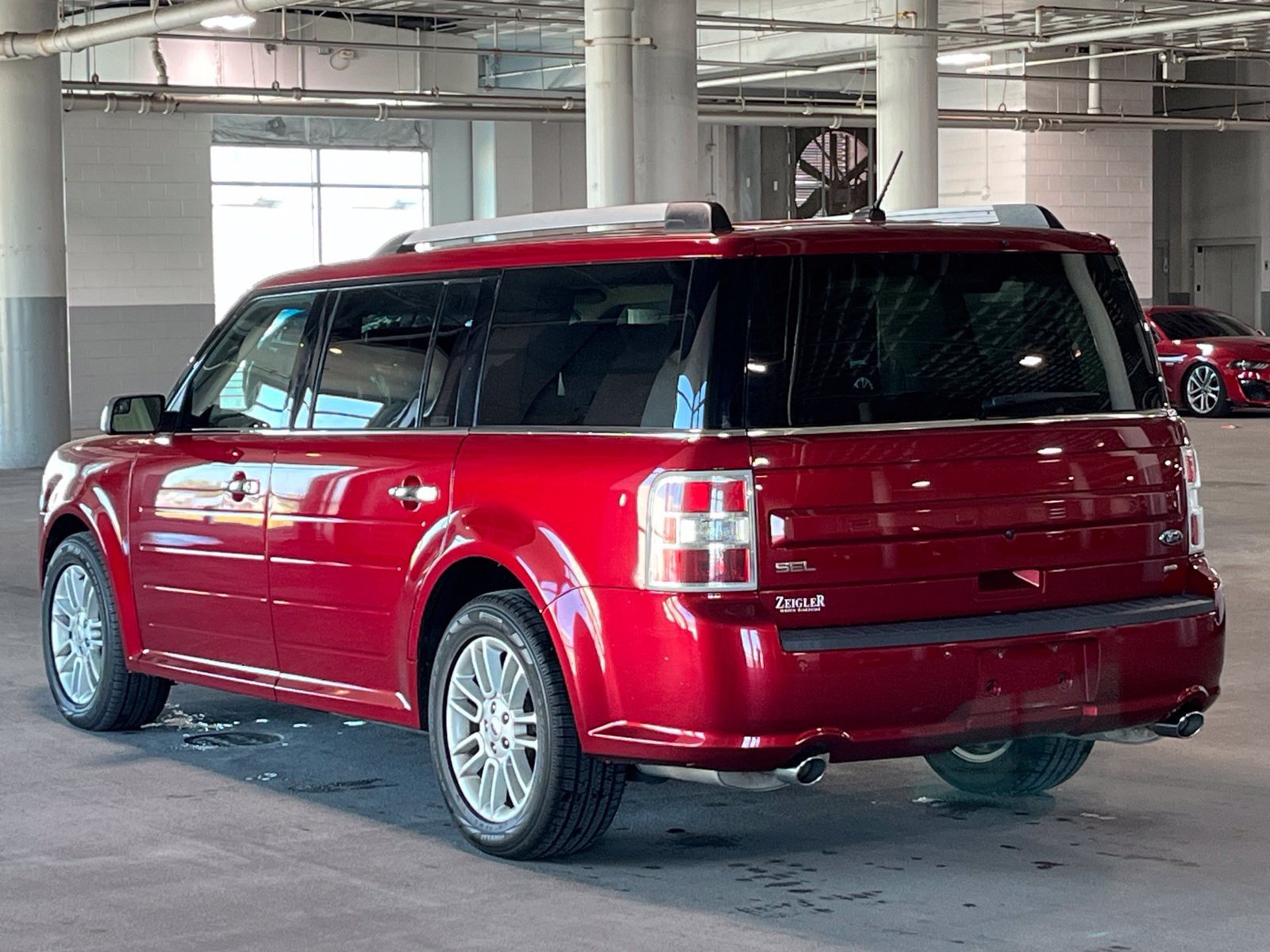 Used 2019 Ford Flex SEL AWD/4WD image 8