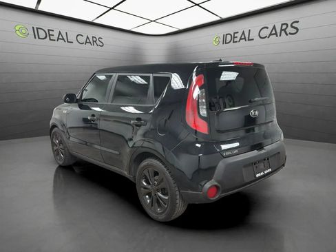 Used 2015 Kia Soul + FWD image 7