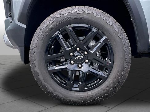 Used 2025 Chevrolet Colorado Trail Boss AWD/4WD image 10