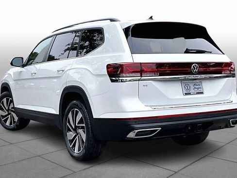 New 2026 Volkswagen Atlas SE image 12