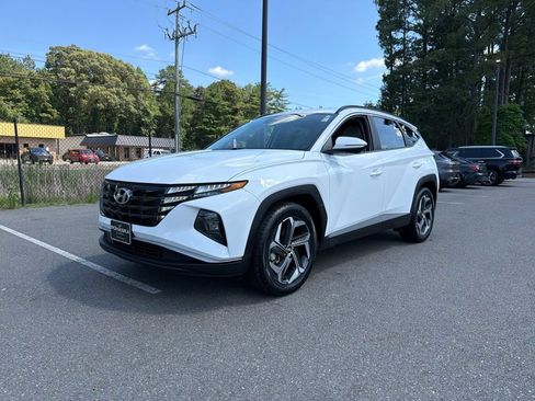 Certified 2024 Hyundai Tucson SEL w/ Convenience Package FWD image 2