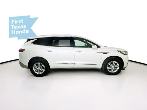 Used 2018 Buick Enclave Essence w/ Trailering Package image 8